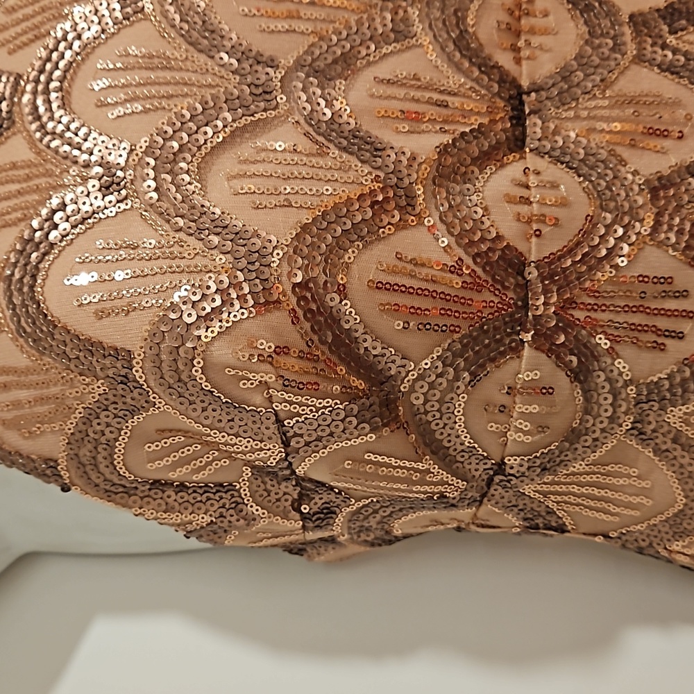 Morgan & Co. rose gold sequin scallop pattern lined sz. 3/4 sleeveless - Picture 6 of 14